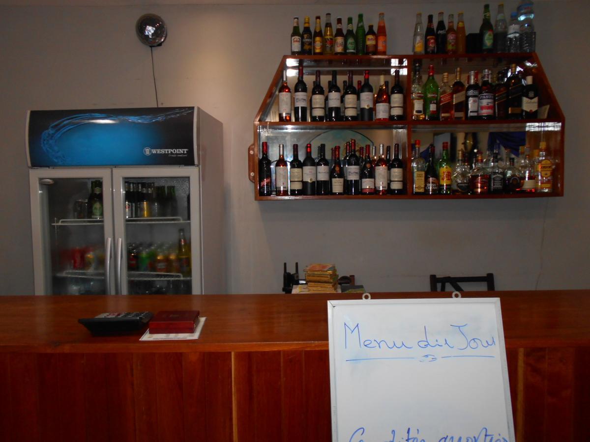 Agla Hotel Lome Luaran gambar